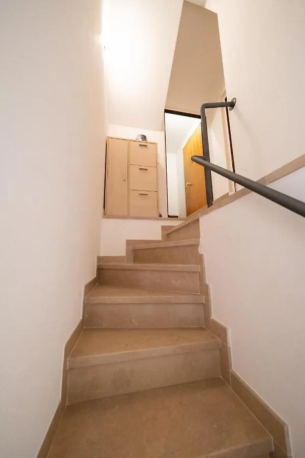 Apartmentsgarda - Baia Del Garda 5 0*, Garda (Verona) Olaszország