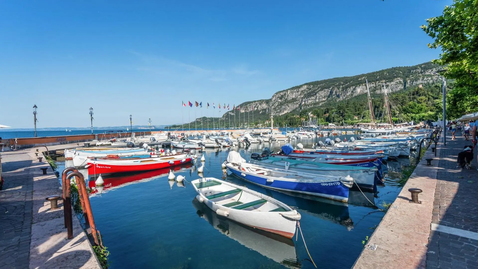 Apartmentsgarda - Baia Del Garda 5