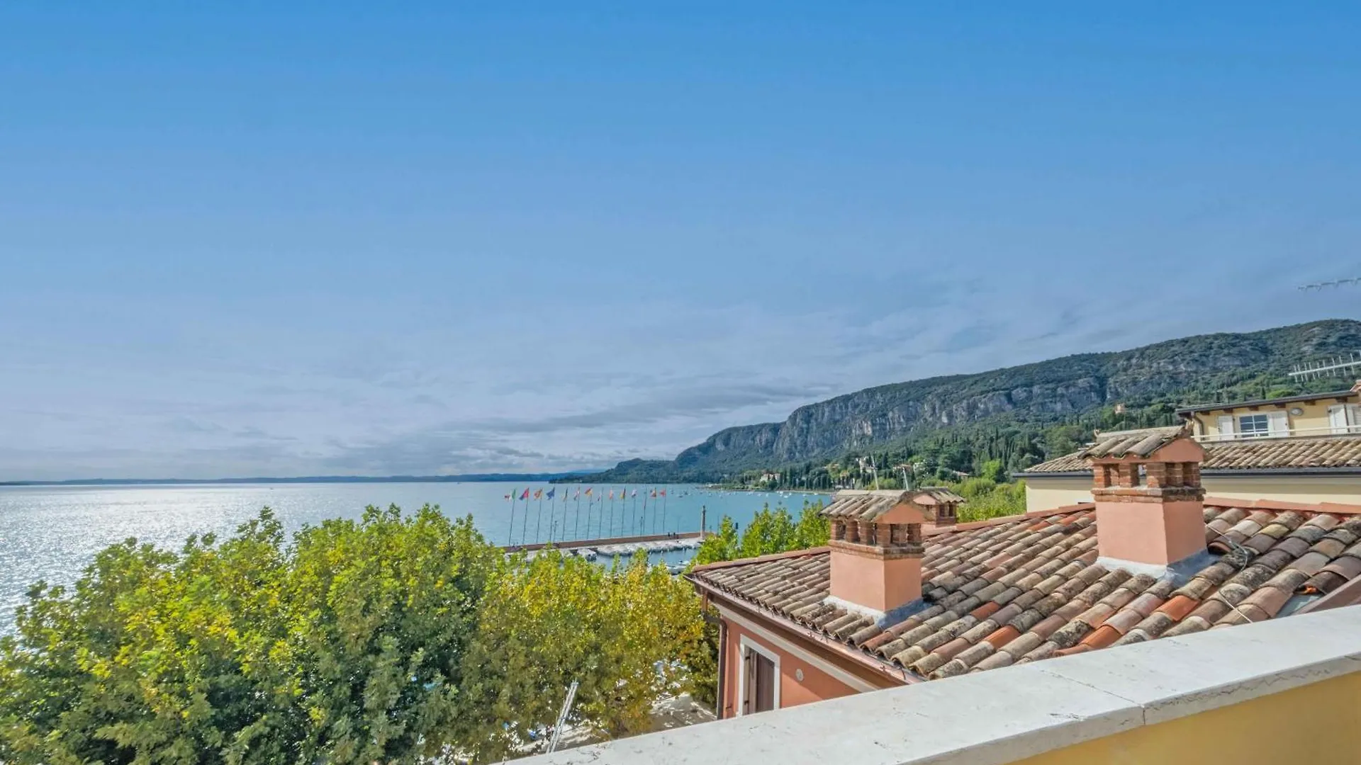 Apartmentsgarda - Baia Del Garda 5
